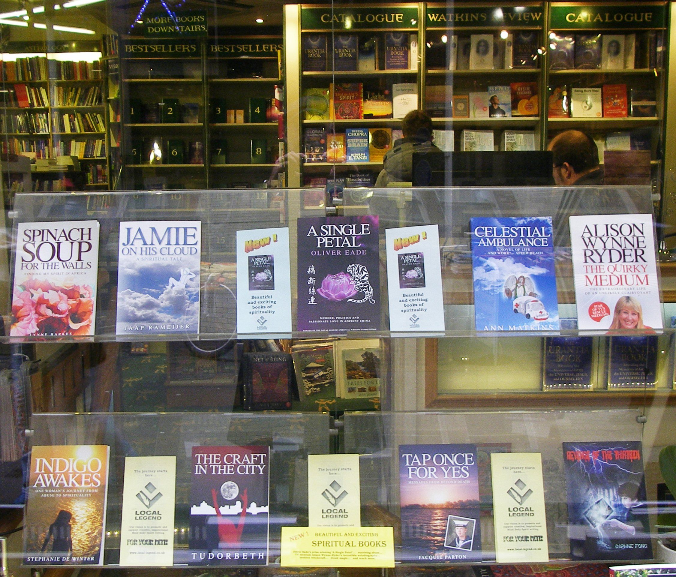 Jamie on his Cloud at Watkins Bookshop London - Jaap rameijer